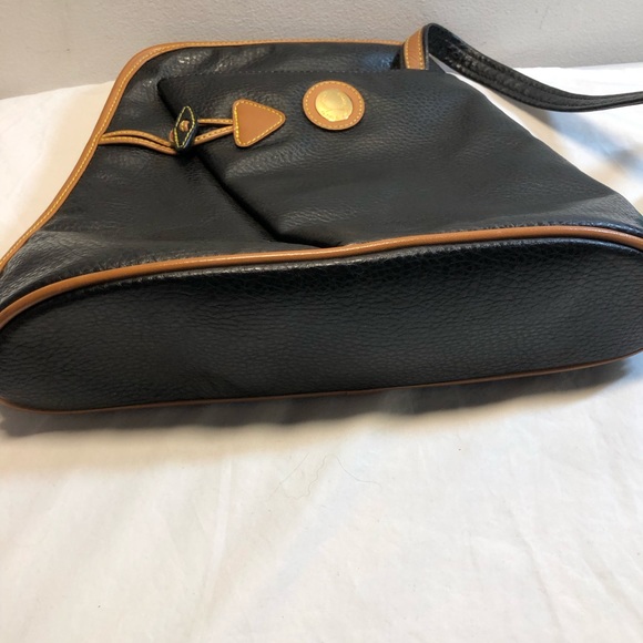 Alfred Sung Retro Style Shoulder Bag - Picture 7 of 15